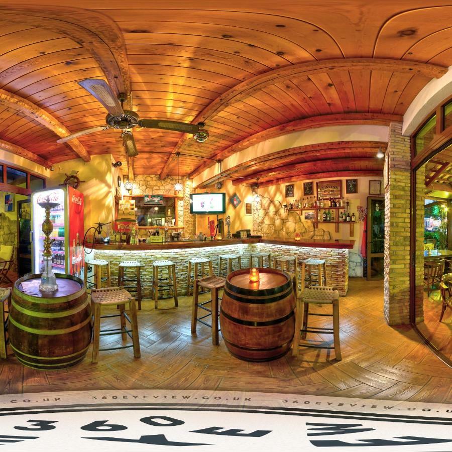 The Draught House Pub-Inn Malia  Exterior photo